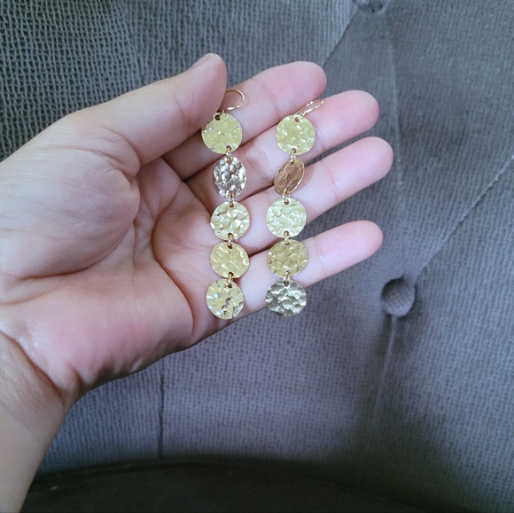 Gold💛 Filled Hammered🔨 Quintuplet5️⃣ Disc📀 Earrings - NWOT - Picture 2 of 10